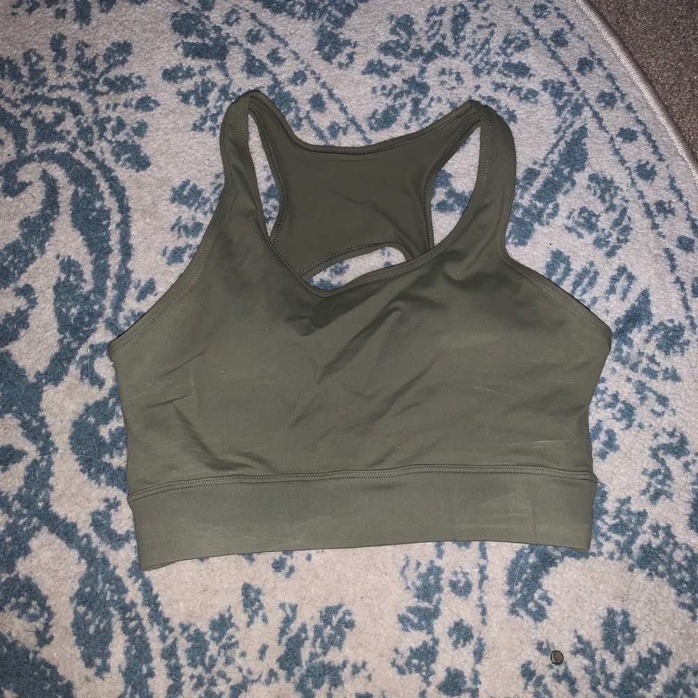 Army Green Performance Bra - M NVGTN